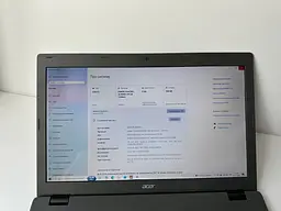 Ноутбук Acer Aspire E5-773G 17.3" (i3-6100U / 8GB / SSD+HDD / GeForce 940M 2GB) б/в - мініатюра 4