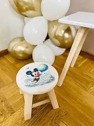 Табурет дитячий Мікі №2 дерев'яний ручної роботи 25 x 25 x 24 см - мініатюра 2