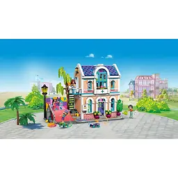 Конструктор LEGO Friends Родинний дім Ліан 946 деталей (42687) - мініатюра 2