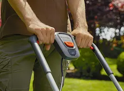 Акумуляторна газонокосарка Gardena PowerMax™ 32/36V P4A Set (14621-20) - мініатюра 4