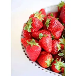 Саджанець Agro-Market Полуниця яскраво-червона Солодка шоколадка (Sweet chocolate) 5 шт (американська селекція, преміальний ремонтантний сорт) (44699) - мініатюра 4