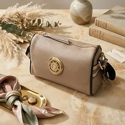 Сумка для стильних жінок із натуральної шкіри Vintage 22263 бежева