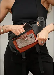 Жіноча сумка бананка Sambag Dynamicdart чорно-помаранчева 38 × 21 × 7 см (80411129) - мініатюра 14