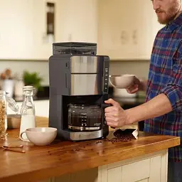 Крапельна кавоварка Russell Hobbs Grind & Brew 25610-56 - мініатюра 7