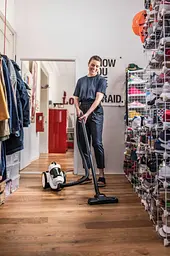 Пилосос контейнерний VC 3 Plus Premium, 1600Вт, конт пил -0.9л, вага-4.4кг, HEPA 13, білий Karcher teh0016464 - мініатюра 2