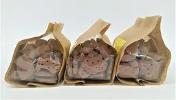 Печиво для собак EcoFood Dog фігурні крокети шоколадні 150 г - мініатюра 4