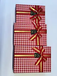 Набір подарункових коробок прямокутних 3 шт червоні з бантом коробки для подарунків та святкового пакування - мініатюра 2