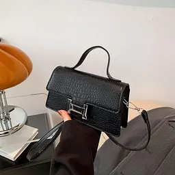 Сумочка через плече із еко-шкіри Lilly P2-8566A чорна - мініатюра 3