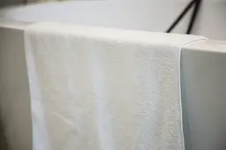 Килимок махровий Ecotton 50х70 см 650 гр./м рушник для ніг білий для ванної кімнати (20323) - мініатюра 4