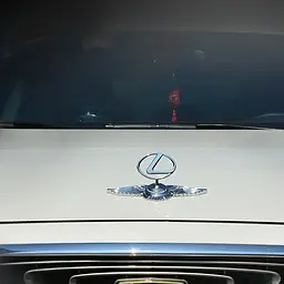 Емблема приціл LEXUS орлині крила (металева LUXE версія) відкритий тип ХРОМ 150г (на скотчі) - мініатюра 2