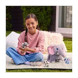 Інтерактивна іграшка Pets & Robo Alive Mama & Baby Surprise S1 Мама слониха з сюрпризом (9570) - мініатюра 4