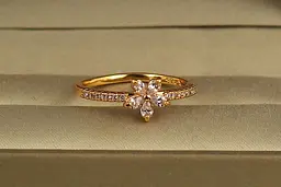 Кільце Xuping Jewelry Квітка блиску р 18 золотисте