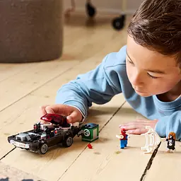 Конструктор LEGO Marvel Людина-павук проти маслкара Венома 254 деталі (76309) - мініатюра 11