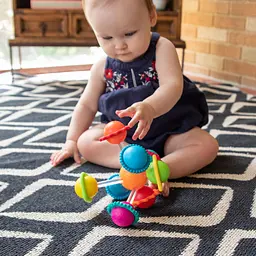 Іграшка-прорізувач Fat Brain Toys Wimzle Сенсорні кулі (F136ML) - мініатюра 7