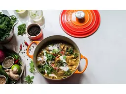 Каструля Le Creuset Signature Cast Iron Round Casserole 20 см Flame (21177200902430) - мініатюра 6