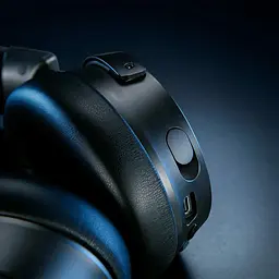 Ігрова гарнітура Razer Kraken V4 Pro Wireless (RZ04-05160100-R3M1) - мініатюра 12
