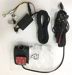 Автомобільний відеореєстратор WI-FI з двома камерами DVR UKC V1 6743 чорний - мініатюра 4