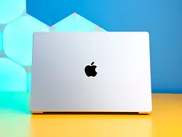 Ноутбук Apple MacBook Pro 16'' M5 Max 48/2TB Silver 2026 (MGE94) Б/У [175844] - мініатюра 5
