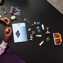 Конструктор LEGO Fortnite Durrr Burger ресторан 546 деталей (77076) - мініатюра 14