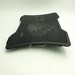 Підставка для ноутбука охолодна до 15” LED підсвічування 33x23см 1 вентилятор UKC N133 чорний - мініатюра 4