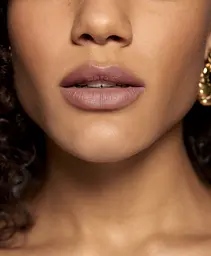 Ультраматова помада для губ L’Oréal Paris Color Riche The Nudes, відтінок 03 (No doubt), 4 г (A9877900) - мініатюра 3