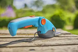 Ножиці для газонів акумуляторні Gardena ComfortCut Li Set USB-C (09888-20) - мініатюра 3