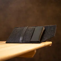 Шкіряна ключниця GRANDE PELLE 7,5х10х2 см acs0018679 - мініатюра 6