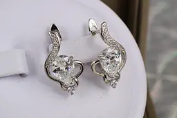 Сережки Xuping Jewelry звуки весни 1.9 см сріблясті - мініатюра 2