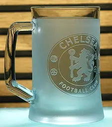 Пивний келих 660 мл ФК Челси Chelsea з гравіюванням подарунок для фаната футбольний кухоль - мініатюра 2