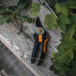 Площинний секатор Fiskars Solid P121 (1057160) - мініатюра 4