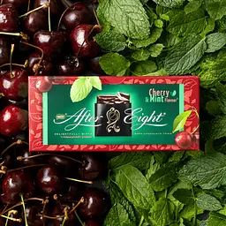 Шоколадні цукерки Nestle After Eight Cherry Mint 200г - мініатюра 6