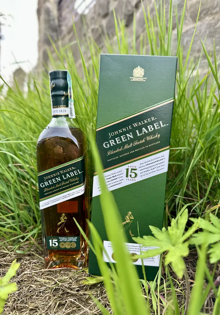 Виски Johnnie Walker Green label 15YO Blended Malt Scotch Whisky