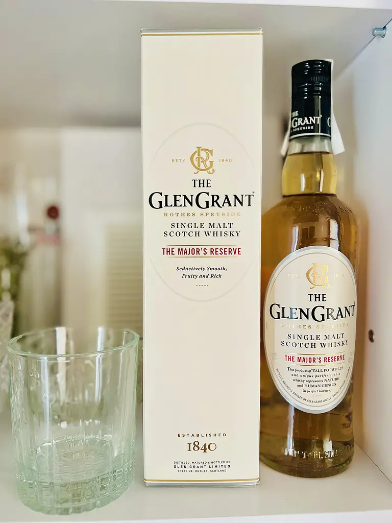 Виски Glen Grant Major`s Reserve, 40%, 0,7 л (498781) купить в