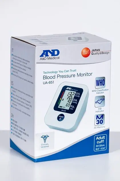 Тонометр AND UA-651 с адаптером автоматический на плечо - фото 3