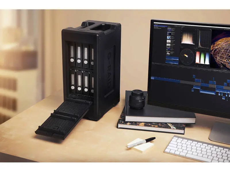 Жорсткий диск SanDisk Professional G-RAID SHUTTLE 8144TB (SDPH48H-144T-MBAAB) - фото 4