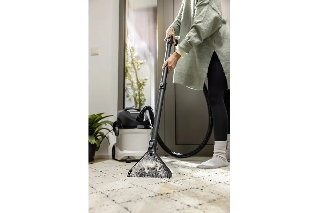 Пилосос миючий Karcher SE 5 - фото 4