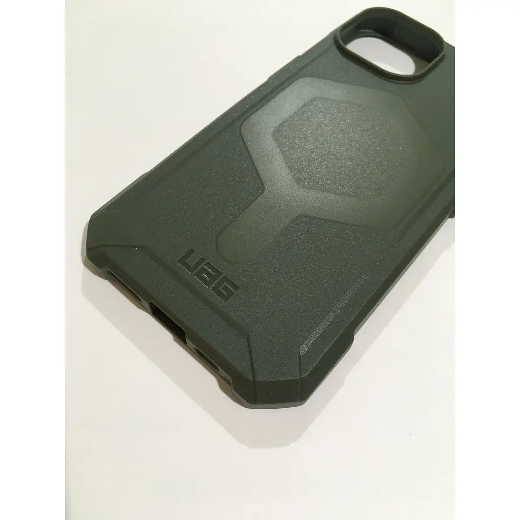 Оригінальний протиударний чохол UAG Essential Armor MagSafe для Iphone 15/14/13 Olive Drab 114288117272 - фото 4
