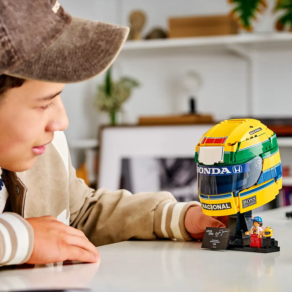 Конструктор LEGO Editions Formula 1 Шолом Айртона Сенни 931 ел. (43024) - фото 15