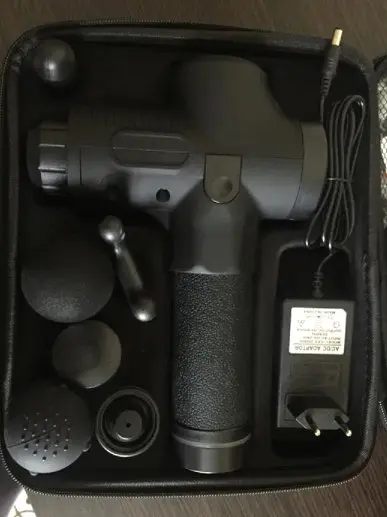 Ударний перкусійний масажер тригерних точок Massage Gun 2500 mAh (6 насадок, 30 швидкостей) - фото 5