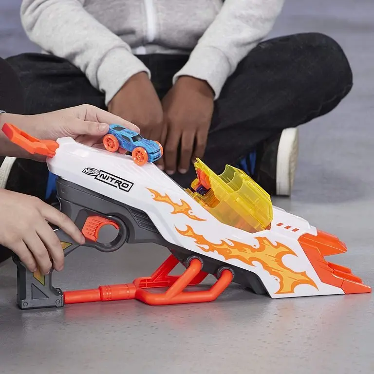 Ігровий набір Hasbro з бластером Nerf Nitro Doubleclutch Inferno (E0858) - фото 7