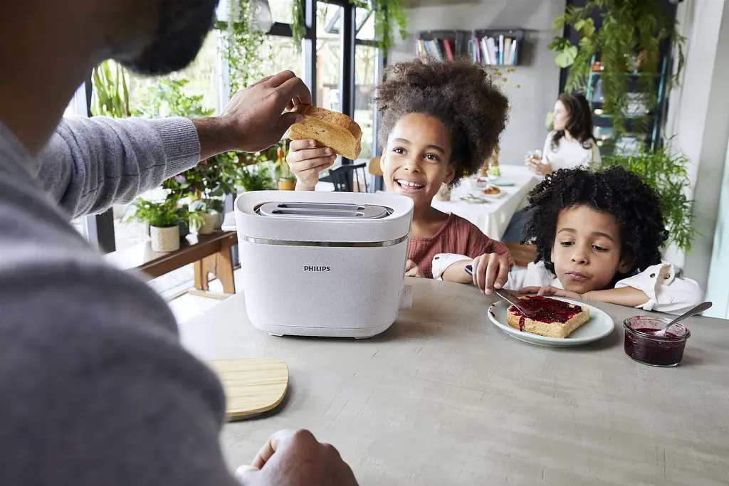 Тостер Philips Eco Conscious Edition HD2640/10 білий - фото 6
