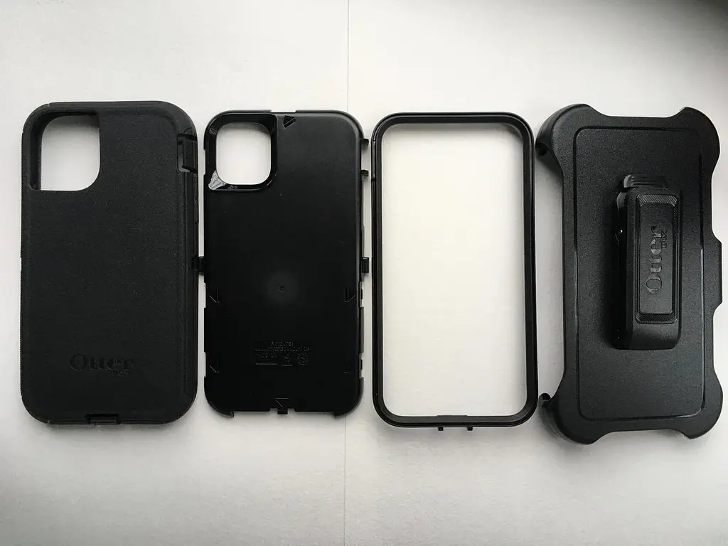Чохол протиударний з кліпсою OtterBox Defender Series 77-62457 для iPhone 11 (6.1") Black - фото 7
