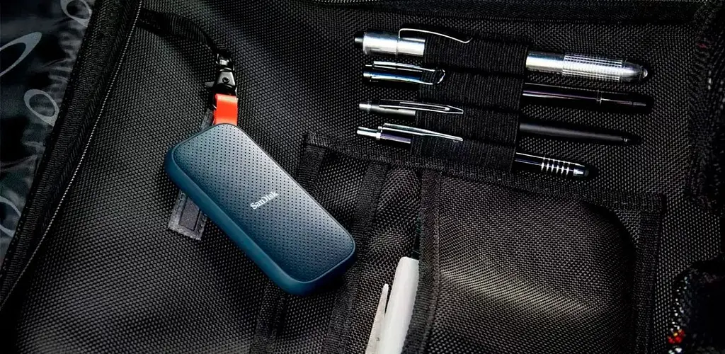 Зовнішній SSD накопичувач SanDisk Extreme Portable E30 1TB (SDSSDE30-1T00-G26) [103022] - фото 8
