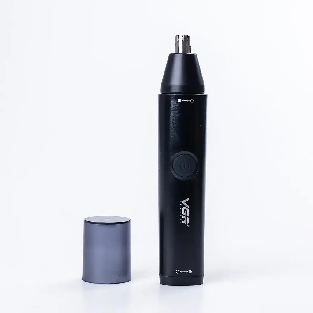 Подарунковий бокс: електробритва VGR V-306 + професійна машинка для стрижки VGR V-683 + універсальний триммер з насадками CP2026-17 - фото 7