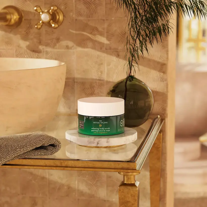 Скраб для тела Rituals Ritual of Jing Body Scrub 300 г Лотос и зизифус - фото 2