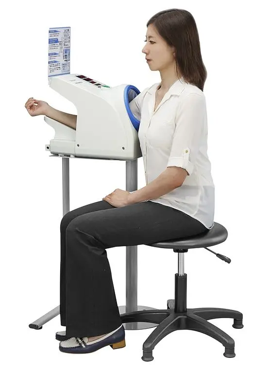 Тонометр профессиональный автоматический на плечо AND TM-2657P Afib - фото 3