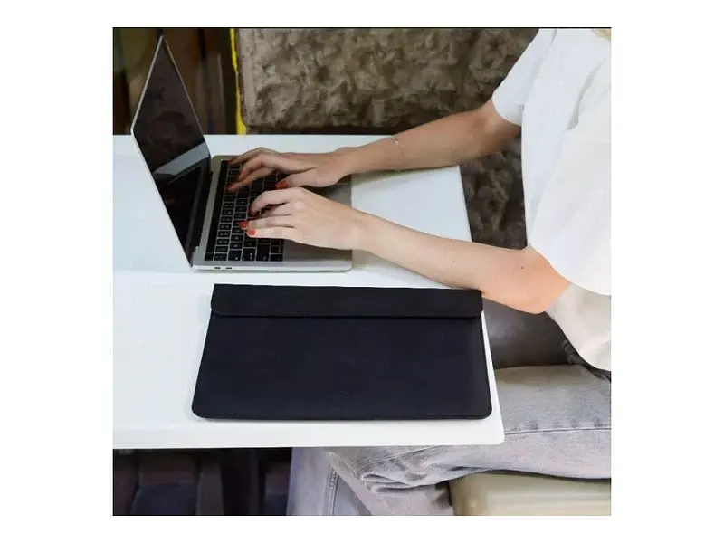 Чохол для ноутбука InCarne Klouz MacBook Pro 13 2016-2025 (вінтажний) чорний (klouz-black-vintage-pro-13) - фото 6