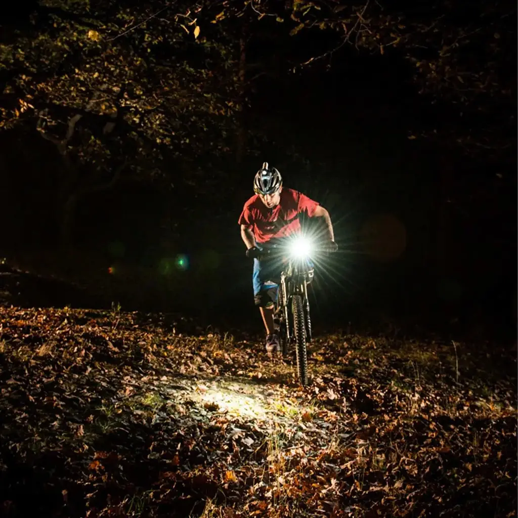 Велосипедный фонарь Mactronic Scream 3.1 (1000Lm) Recharg Type-C передний светодиодный аккумуляторный - фото 9