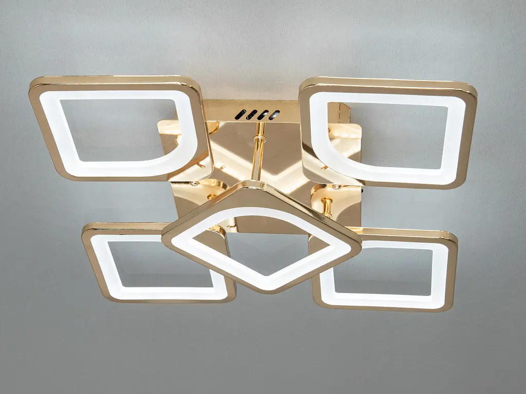 Стельова LED-люстра Diasha S8060/4+1G з пультом, золота, 72W, 3960 lm, квадратні акрилові плафони 42x42 см - фото 3