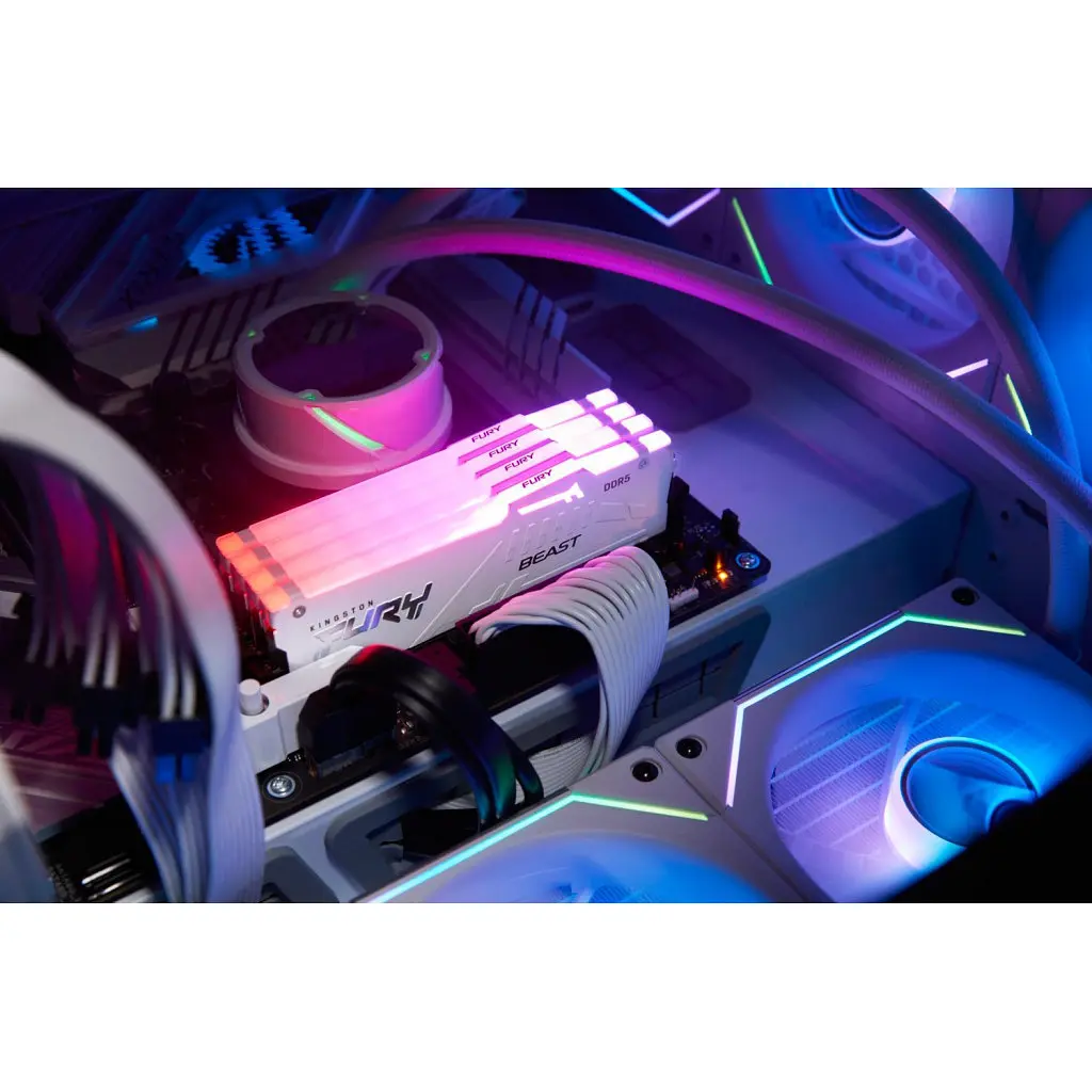 Модуль пам'яті для комп'ютера DDR5 64GB (2x32GB) 5200 MHz Beast White RGB Kingston Fury (ex.HyperX) (KF552C36BWEAK2-64) - фото 5